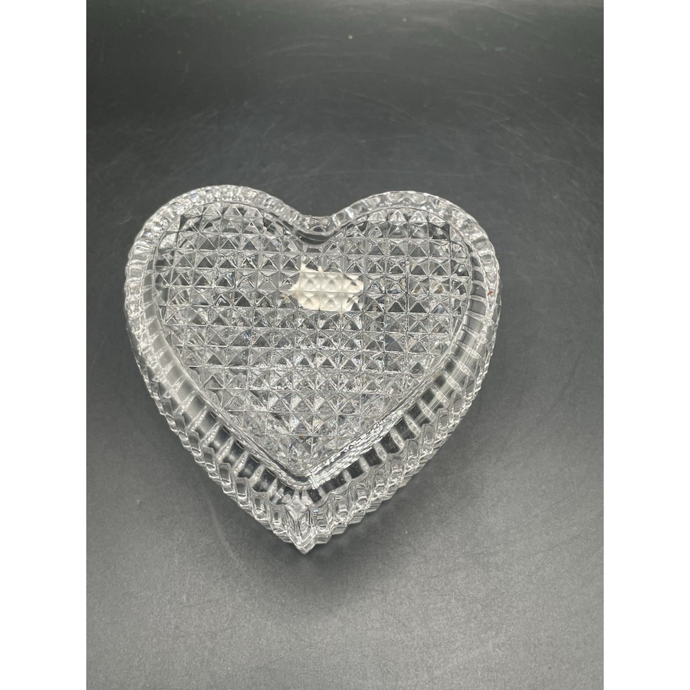 VTG Studio Nova Crystal "LOVING" 2 Pc Covered Heart Shaped Trinket Box - Picture 7 of 8
